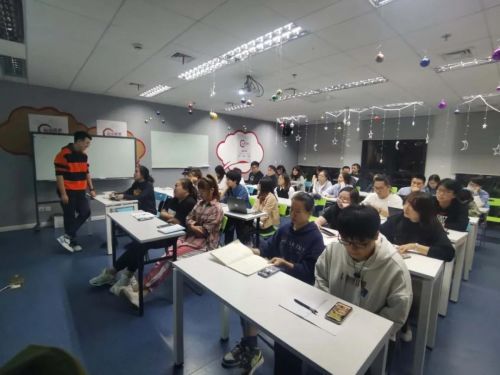 獵上網榮膺上海市寶山區企業技術中心認定，技術服務能力再獲權威認可